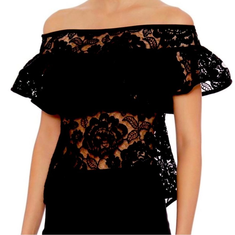 ALEXIS LACE GRADUATED ELEGANT OR CASUAL TOP HOT MINT